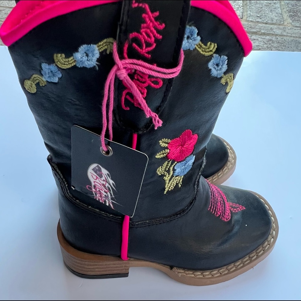 Toddler boots